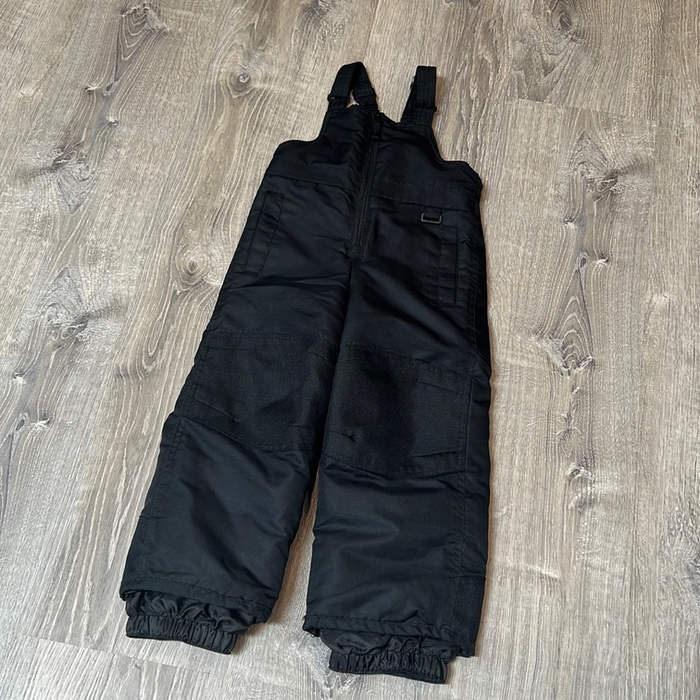 Snow Pants/Bibs